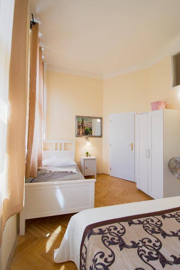 City Center Apartment Legerova Prague Extérieur photo